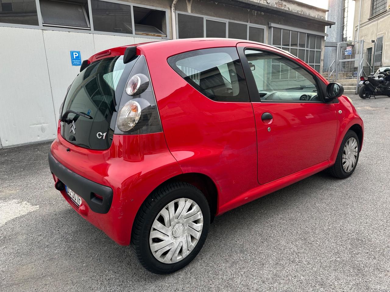 Citroen C1 1.0 3 porte BENZINA NEOPATENTATI