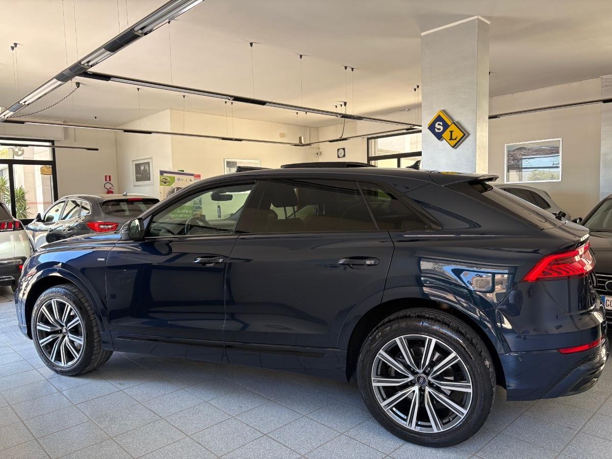 AUDI Q8 50 TDI 286CV QUATTRO S-LINE UNICO PROP/ TETTO/ MATRIX/ BANG&OLUFSEN/ TELECAMERE 360°