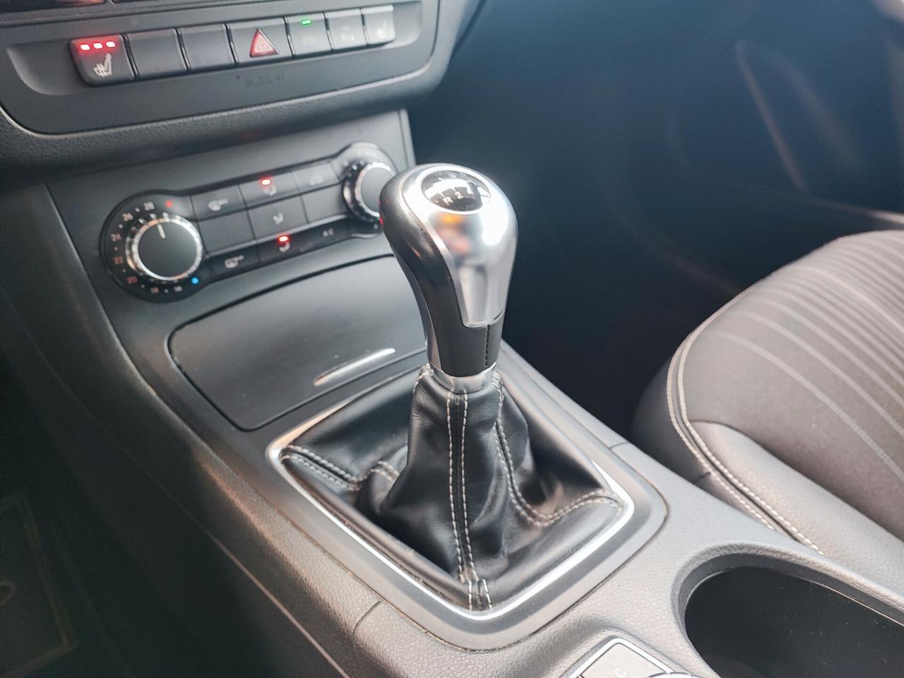 Mercedes-benz B 180 CDI BlueEFFICIENCY Premium