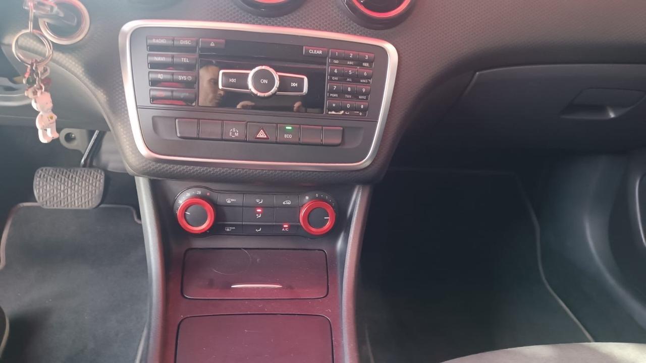 Mercedes-benz A 160 CDI Premium