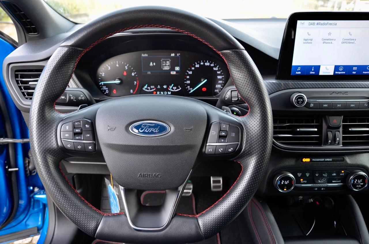 FORD FOCUS SW 1.0 SCOBOOST ST-LINE CO-PILOT 125cv AUTO, SERVICE CERTIFICATI, UFF ITALIANA, EURO 6D, FARI FULL LED, RETROCAMERA, NAVI, PERMUTE