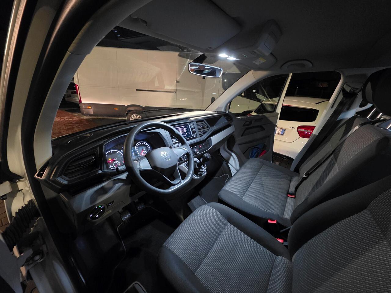 Volkswagen Caravelle 2.0 TDI 110CV PC Trendline solo 60.000km