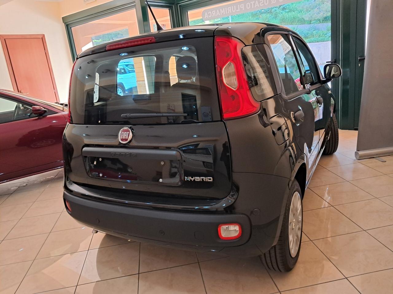 Fiat Panda 1.0 FireFly S&S Hybrid Pandina
