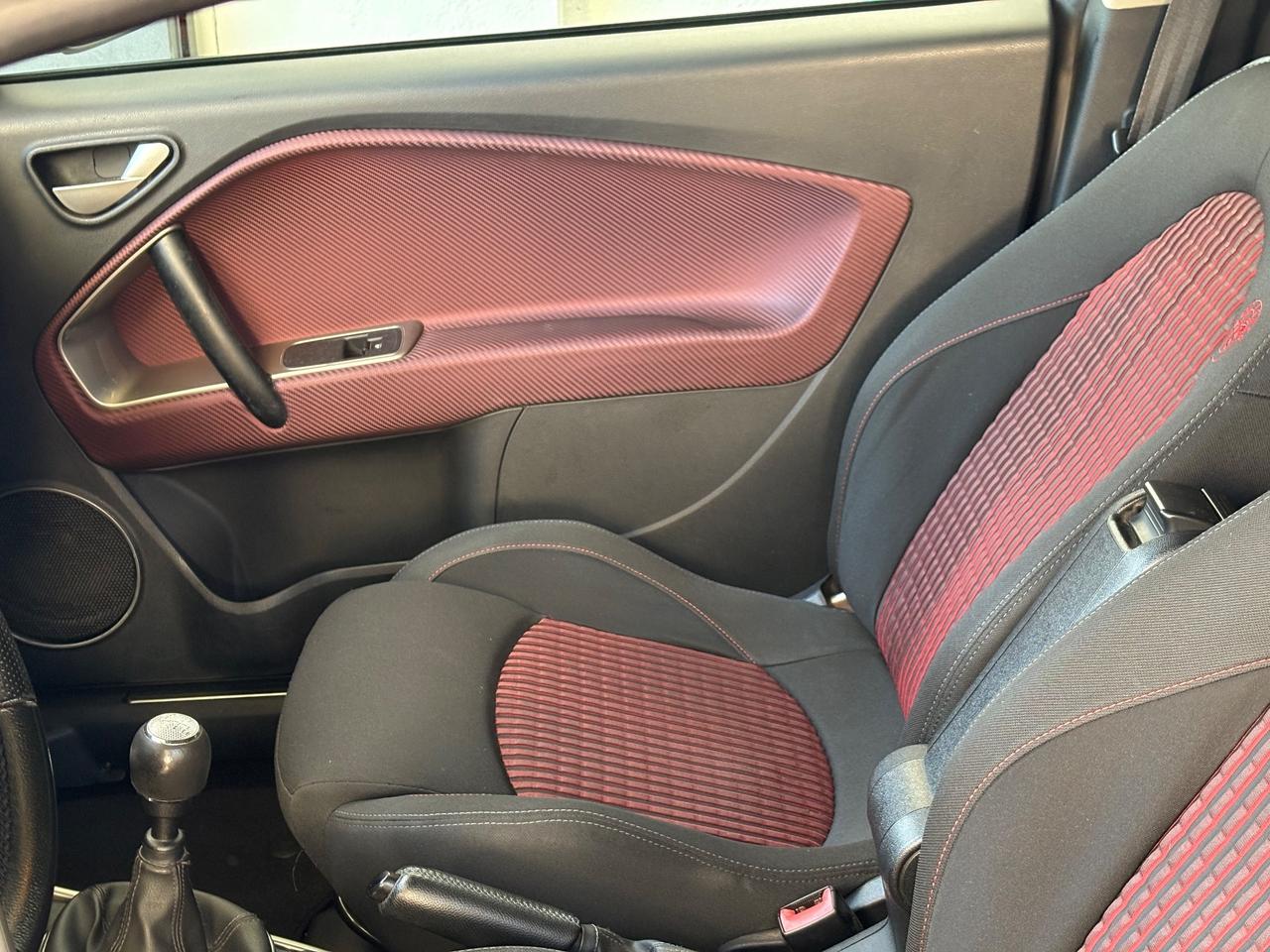 Alfa Romeo MiTo 1.6 JTDm 16V Distinctive Sport Pack