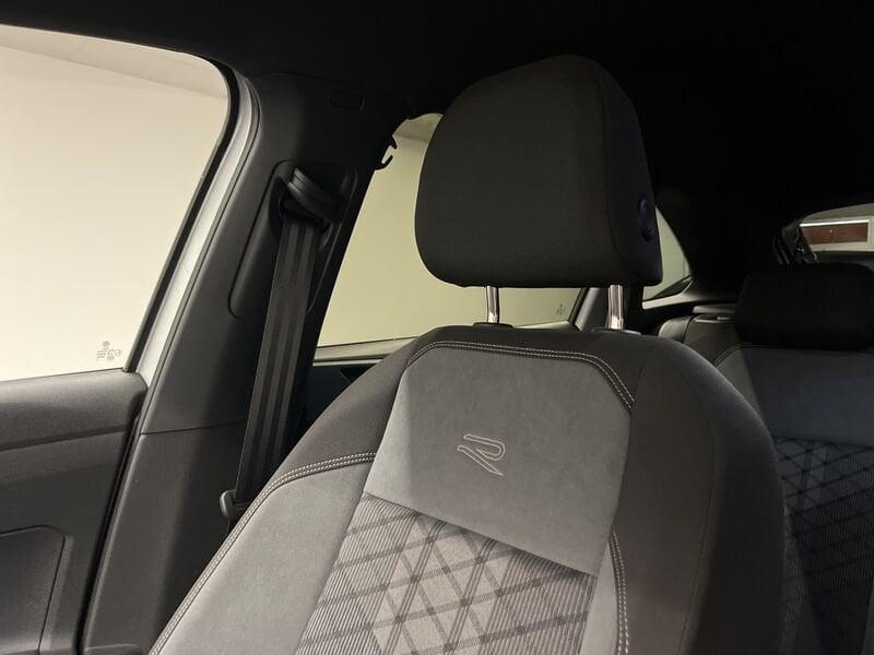 Volkswagen Taigo R-Line 1.0 TSI 81 kW (110 CV) Manuale