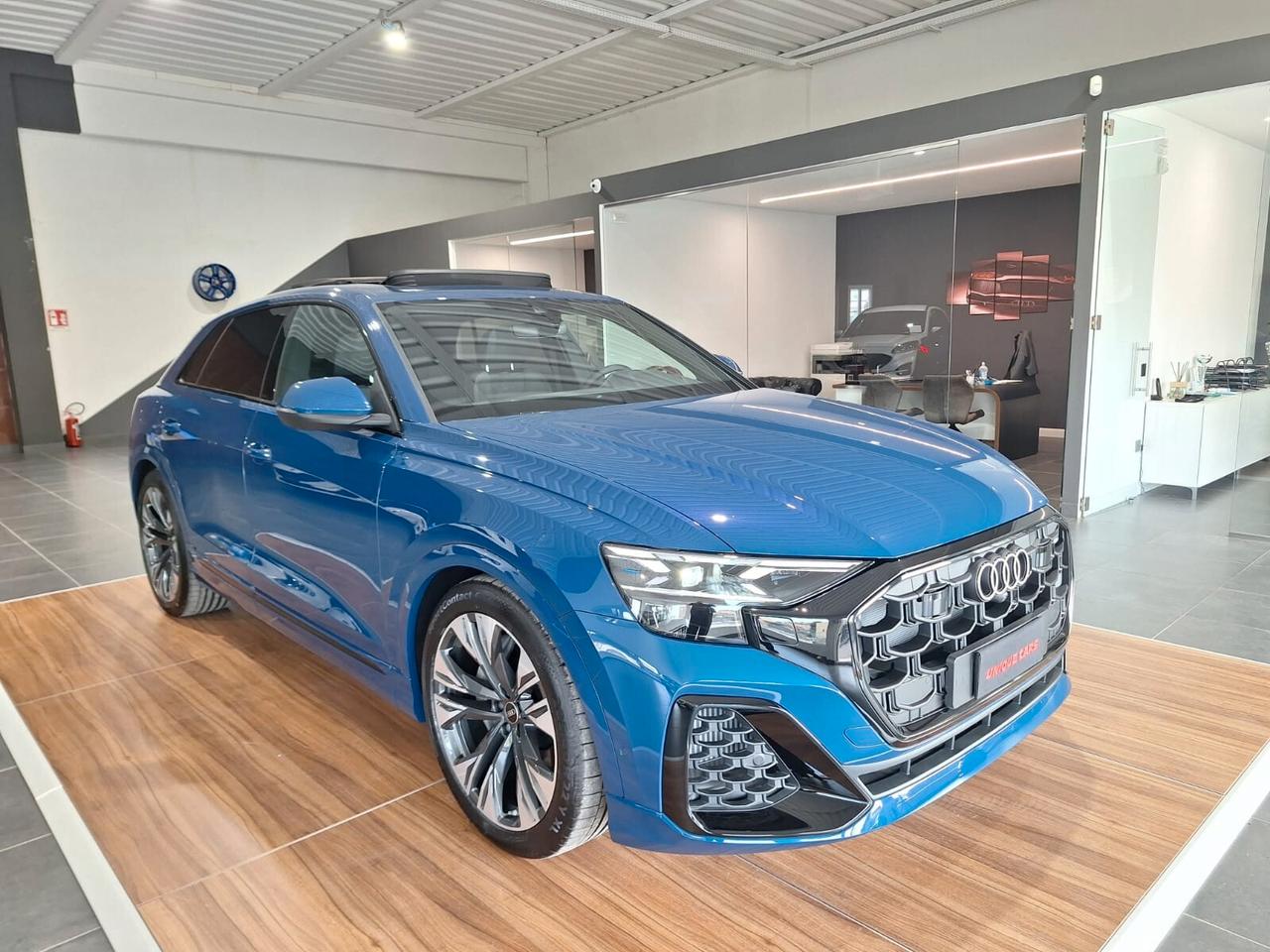 Audi Q8 SUV 55 TFSI e quattro tiptronic S line edition
