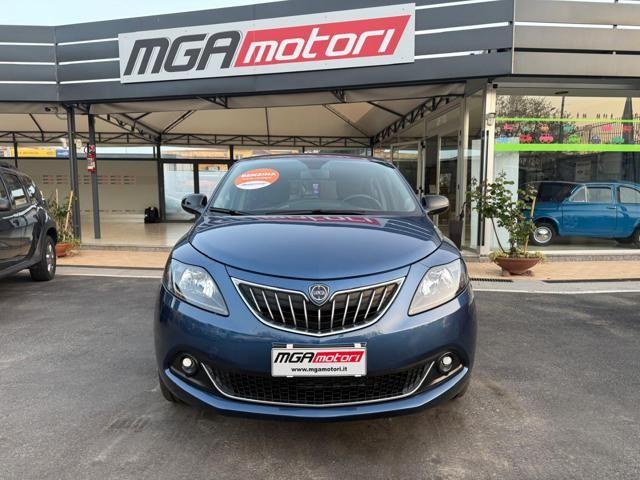 Lancia Ypsilon 1.0 firefly hybrid Gold s&s 70cv