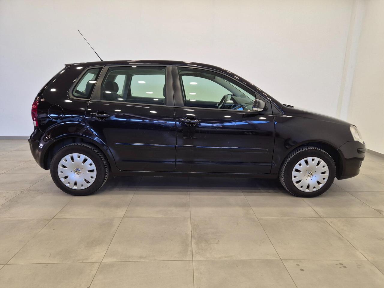 Volkswagen Polo 5p 1.4 Comfortline - NEOPATENTATI - UNIPROPRIETARIO - Clima
