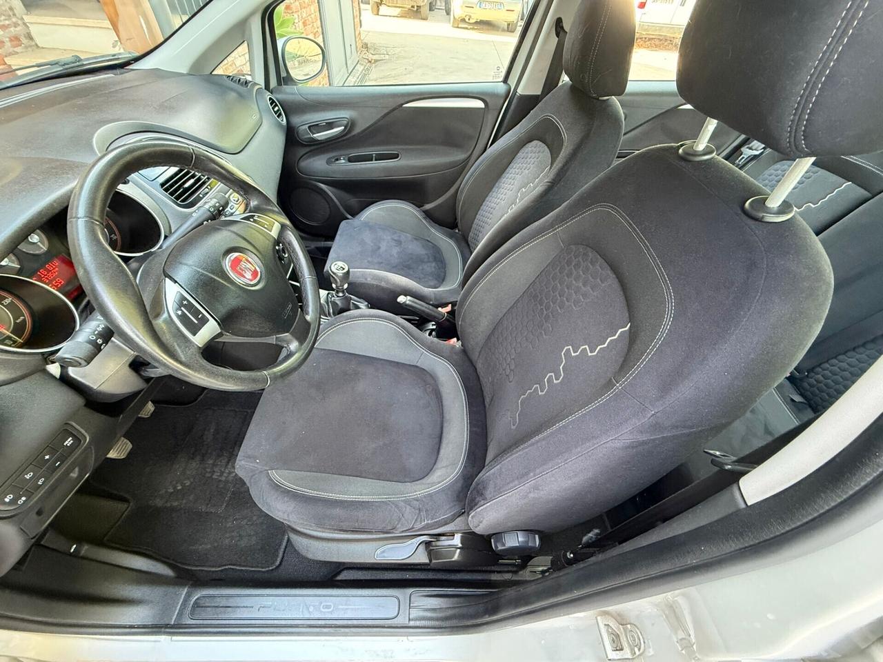 Fiat Punto 1.2 benzina solo 37.000 km