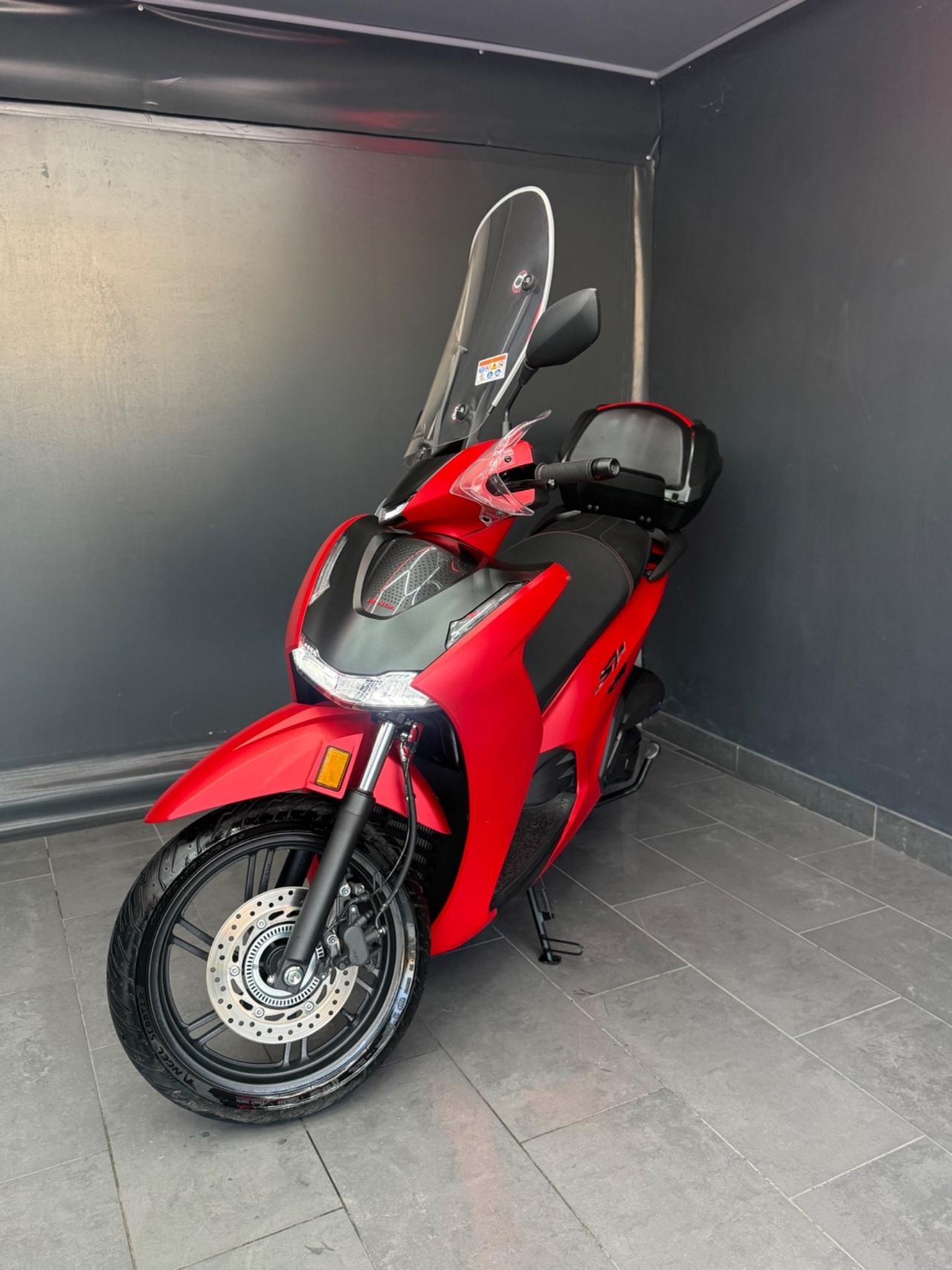 Honda SH 350 2025 0 Sinistri NUOVO