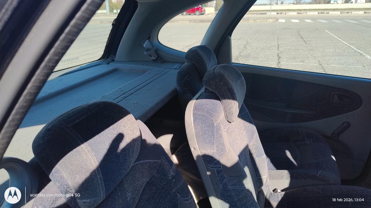 Renault Megane Scénic 1.6 16V RXE