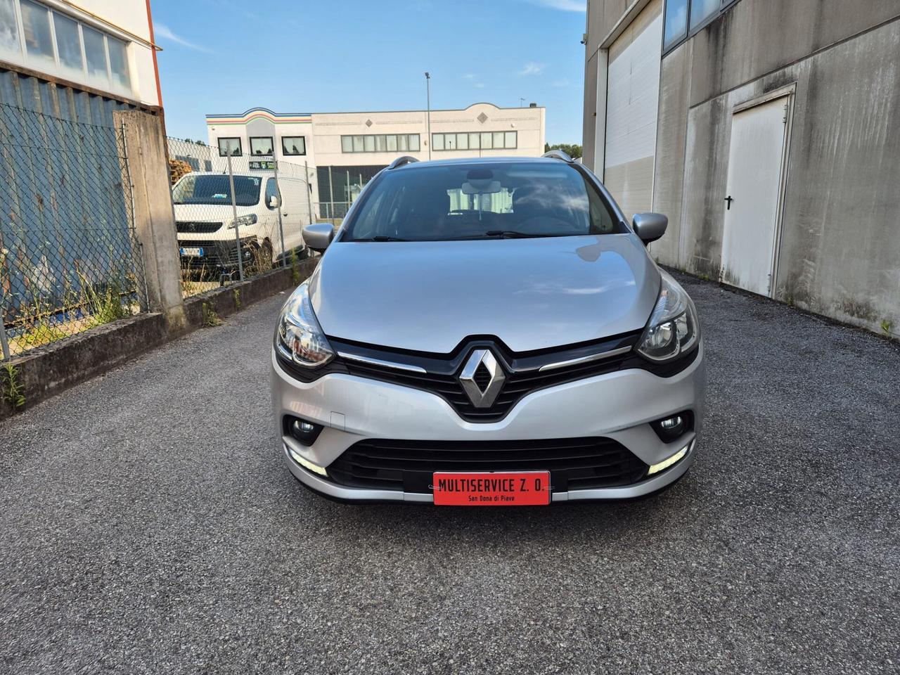 Renault Clio Sporter dCi 8V 90 CV Moschino Intens