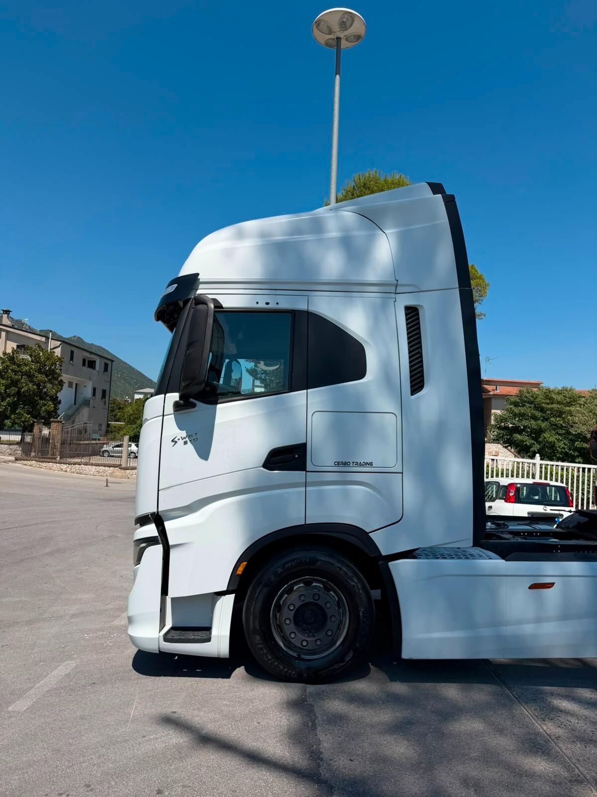 IVECO S-WAY 510