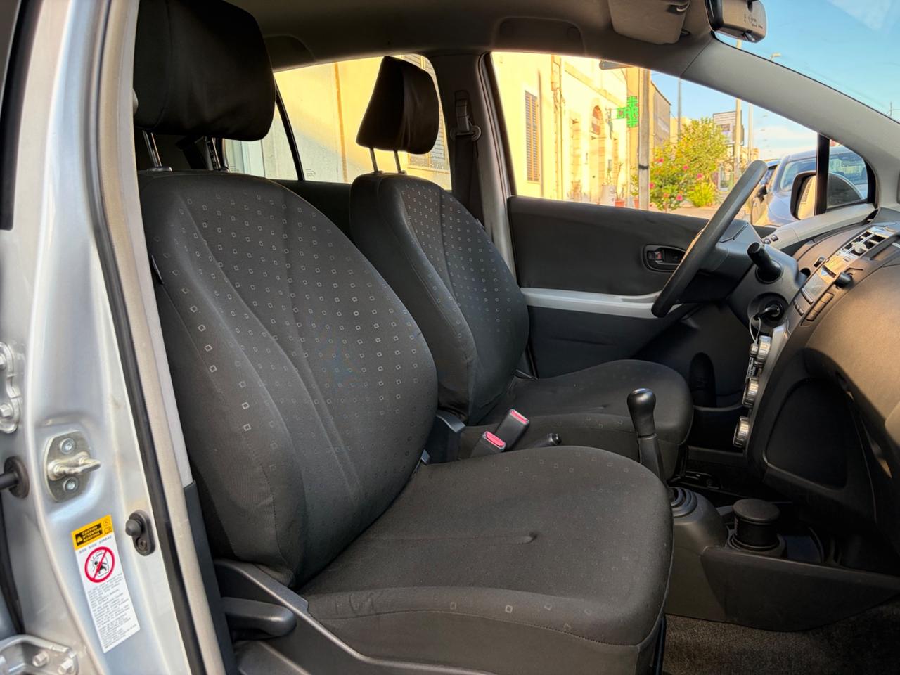 Toyota Yaris 1.3 5 porte