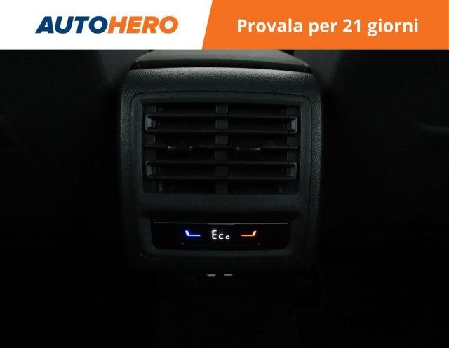 VOLKSWAGEN Golf 1.4 TSI eHYBRID 204 CV DSG Style