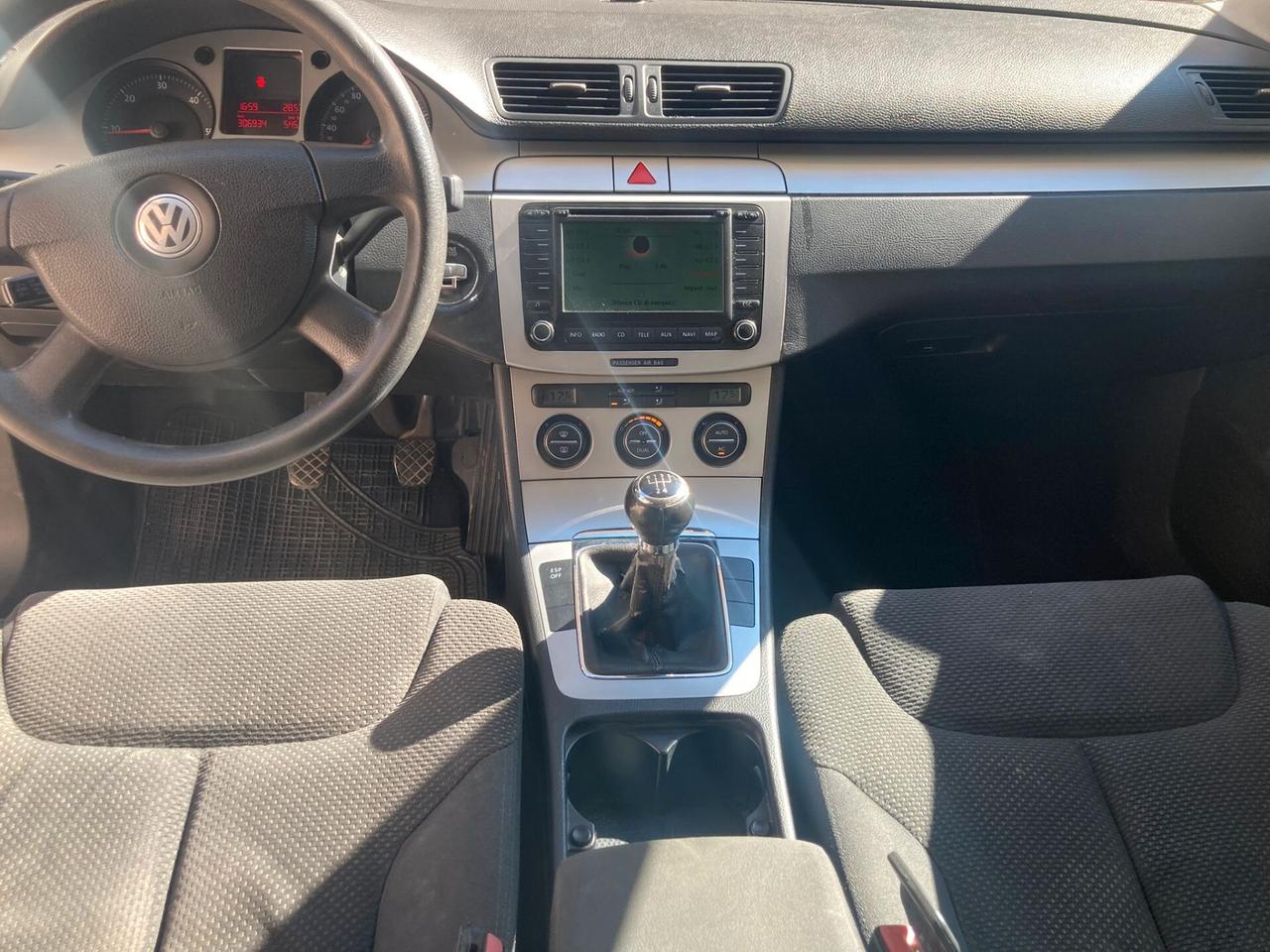 Volkswagen Passat 1.9 TDI- IDEALE X NEOPATENTATI - 2008