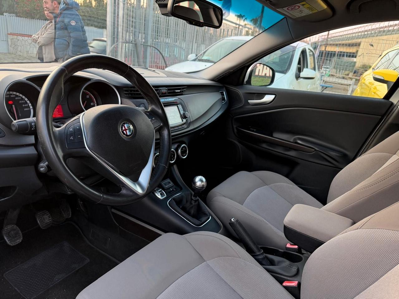 Alfa Romeo Giulietta 1.6 JTDm-2 120 CV Progression-2016