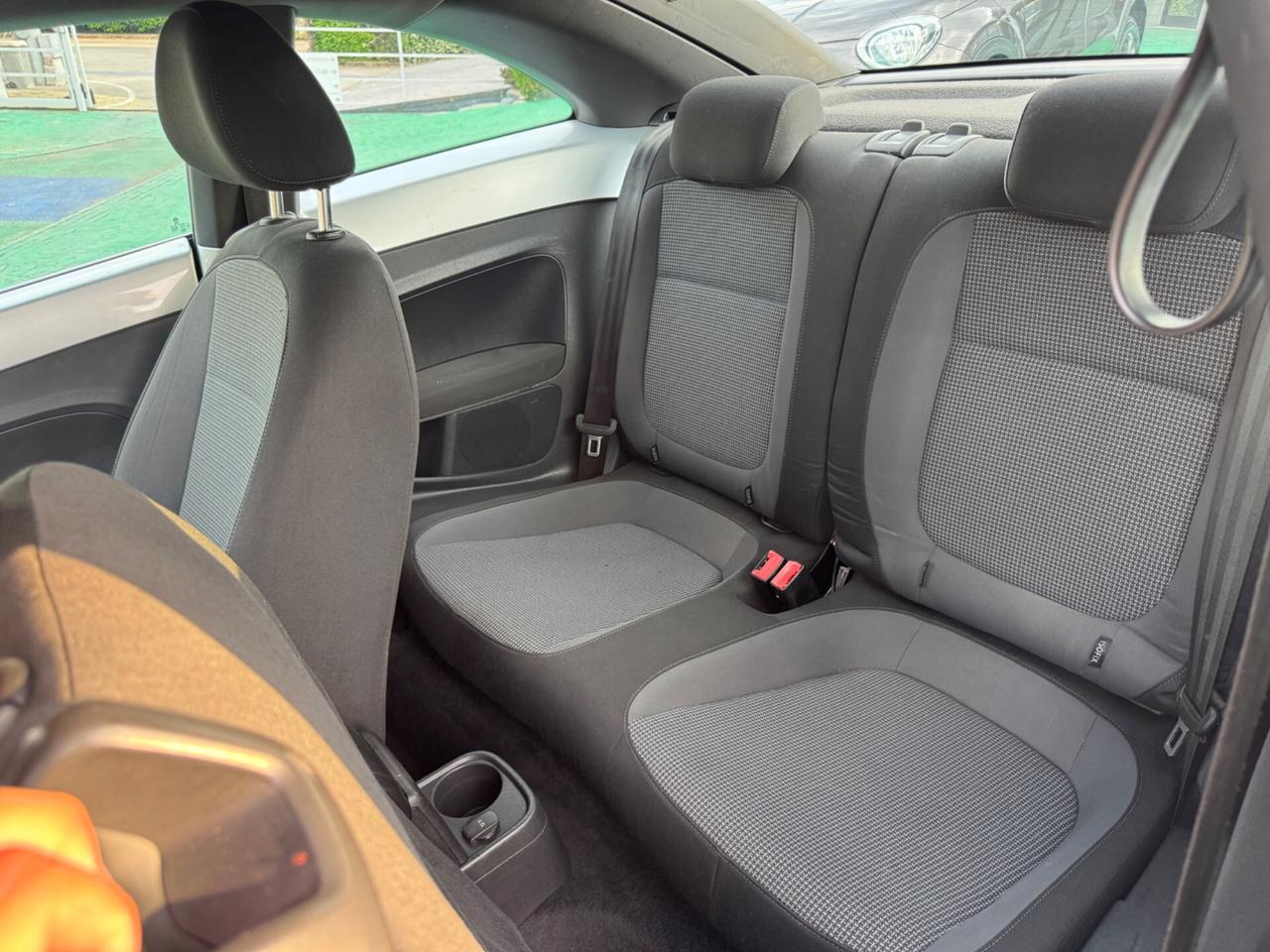 Volkswagen Maggiolino 1.6 TDI IMPECCABILE