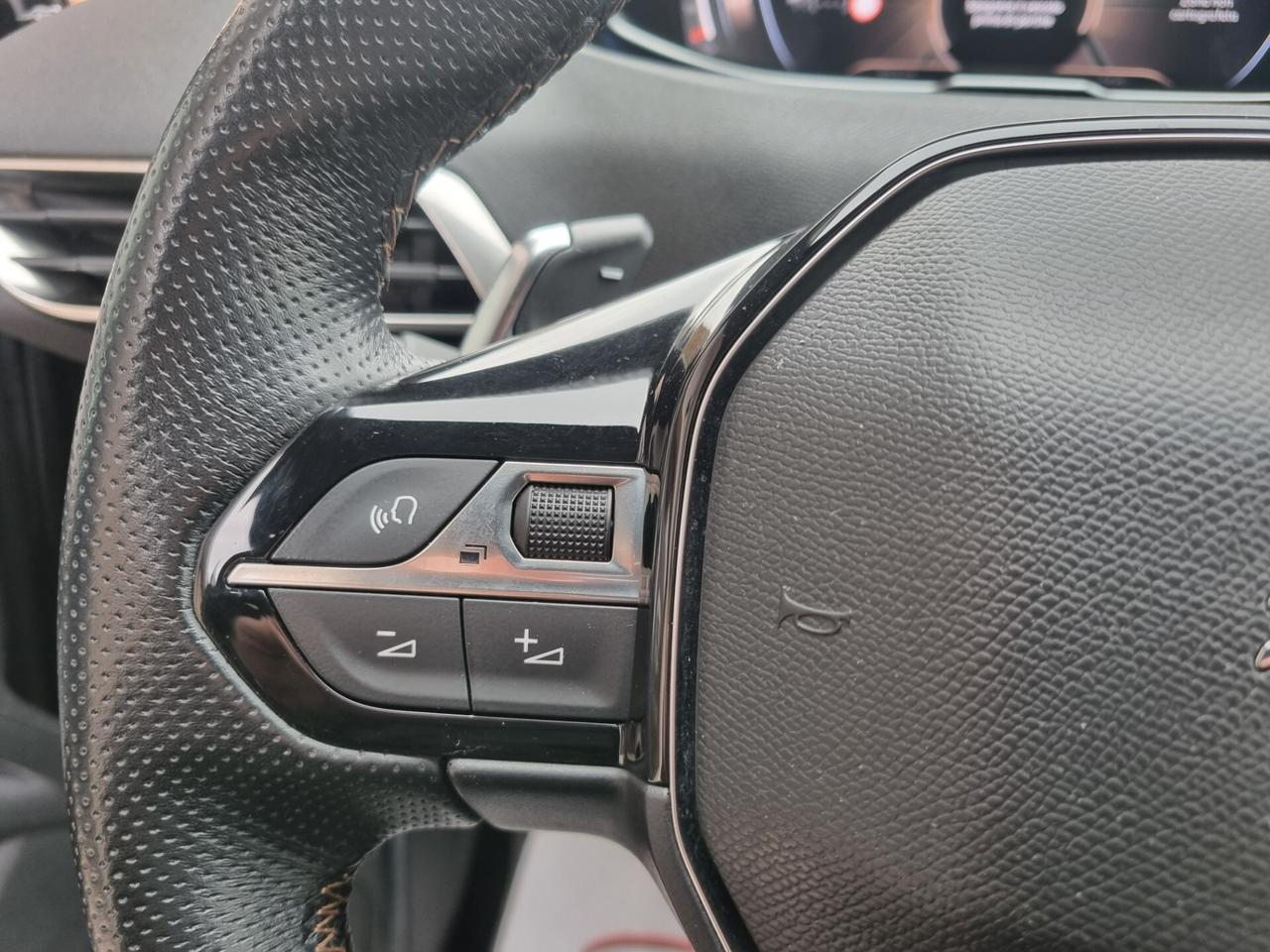 Peugeot 5008 BlueHDi 130 S&S EAT8 GT