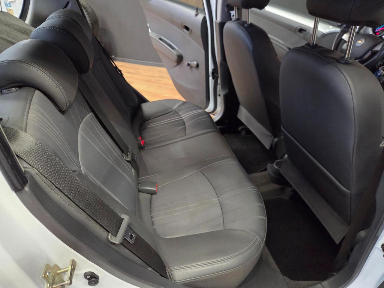 Chevrolet Spark 1.0 LT