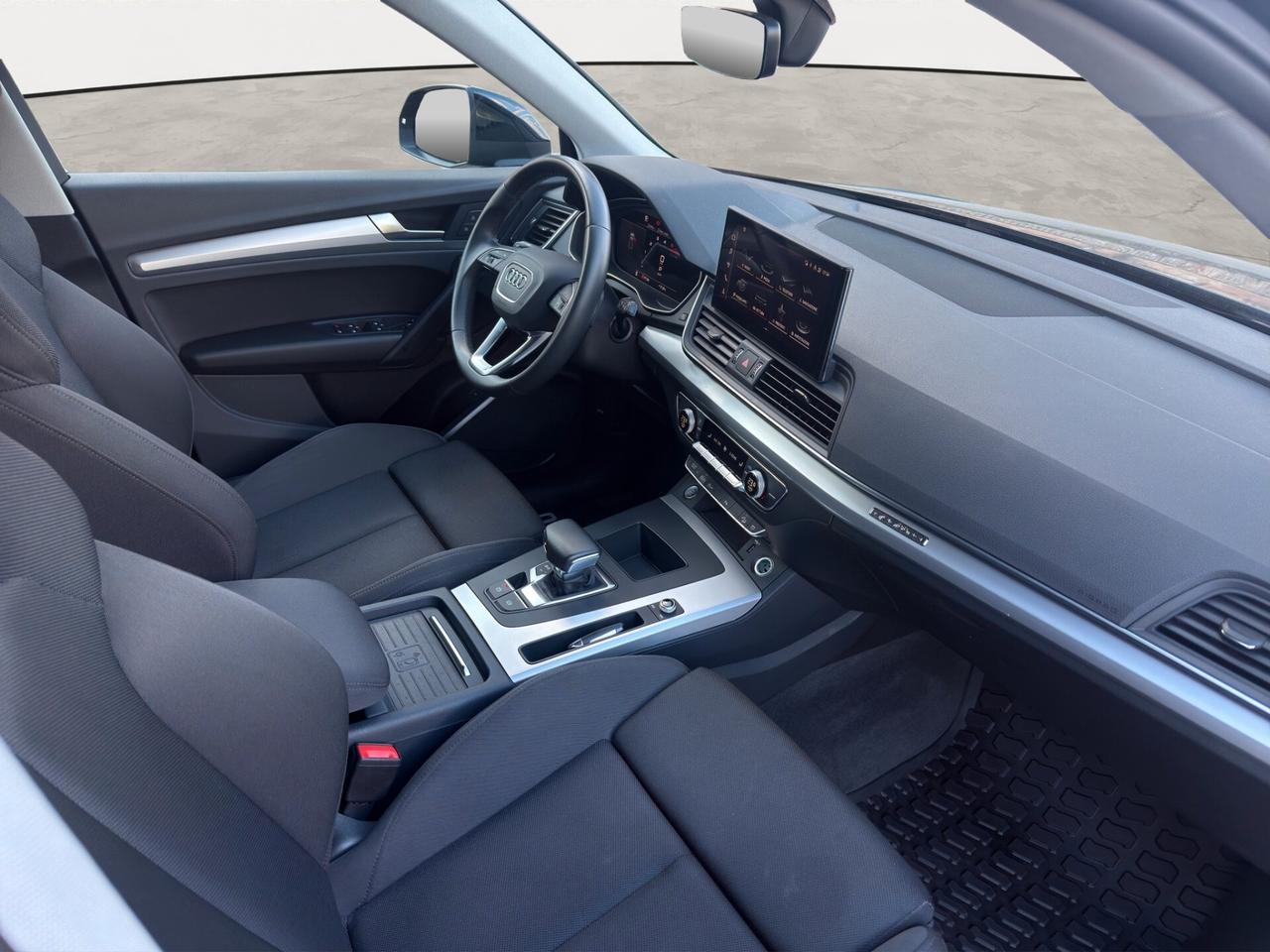 Audi Q5 40 TDI 204 CV quattro S tronic line plus - 2024