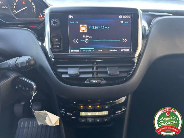 PEUGEOT 208 1° serie PureTech 82 5 porte Allure