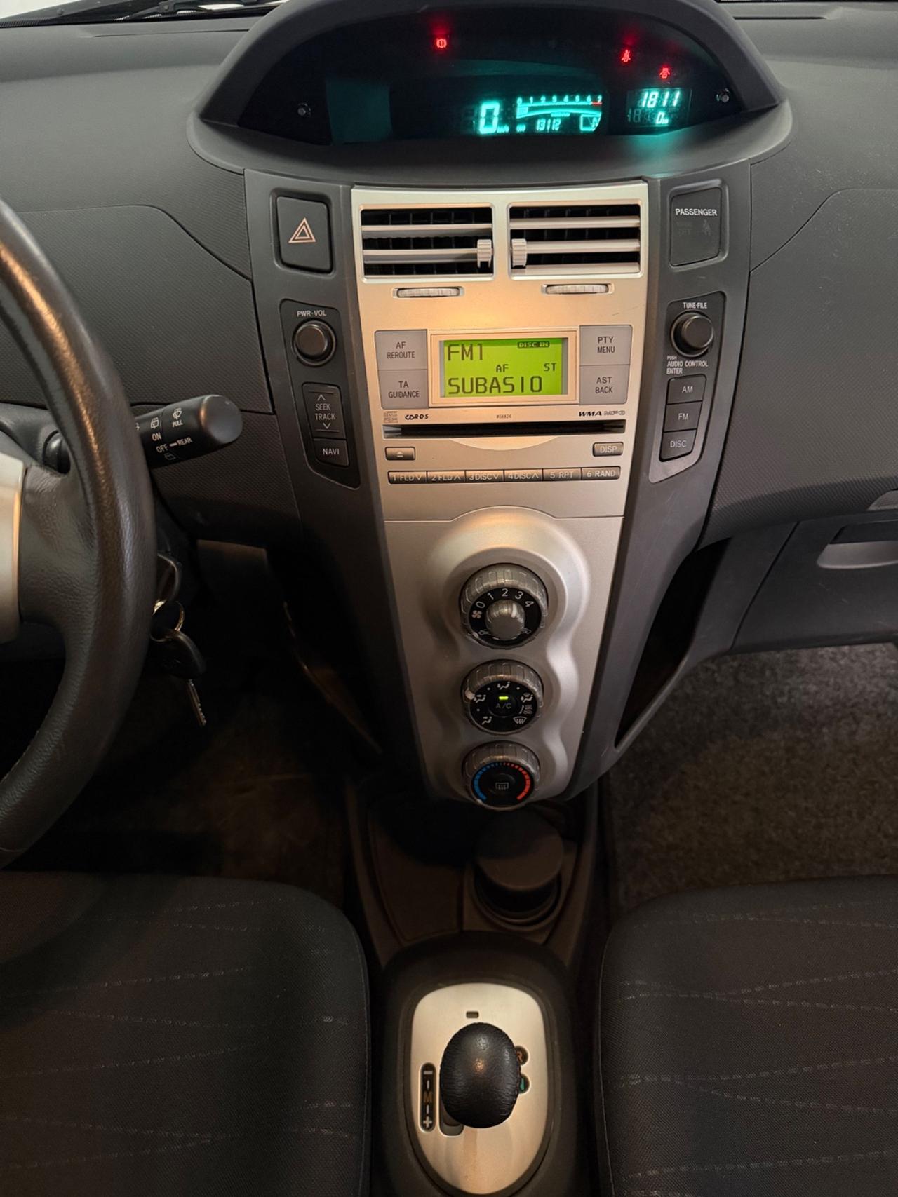 Toyota Yaris 1.3 3 porte Sol 13.000km