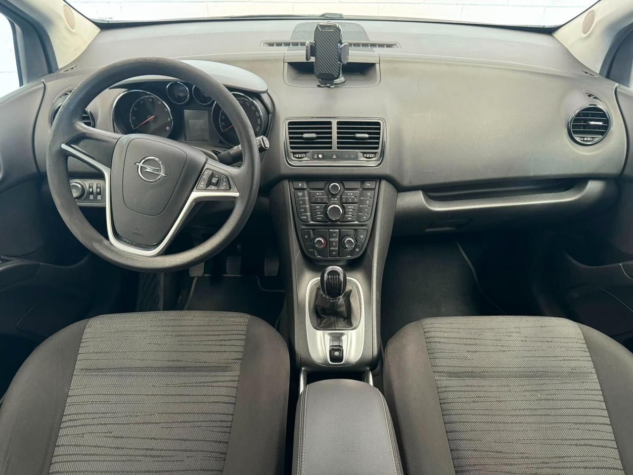 Opel Meriva adatta neopatentati