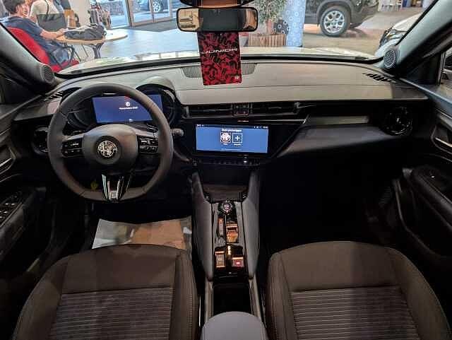 Alfa Romeo Junior Junior 1.2 136 CV Hybrid eDCT6