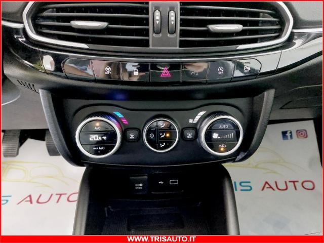 FIAT Tipo 1.6 MJT S&S Cross IVATA (FULL LED+NAVI)