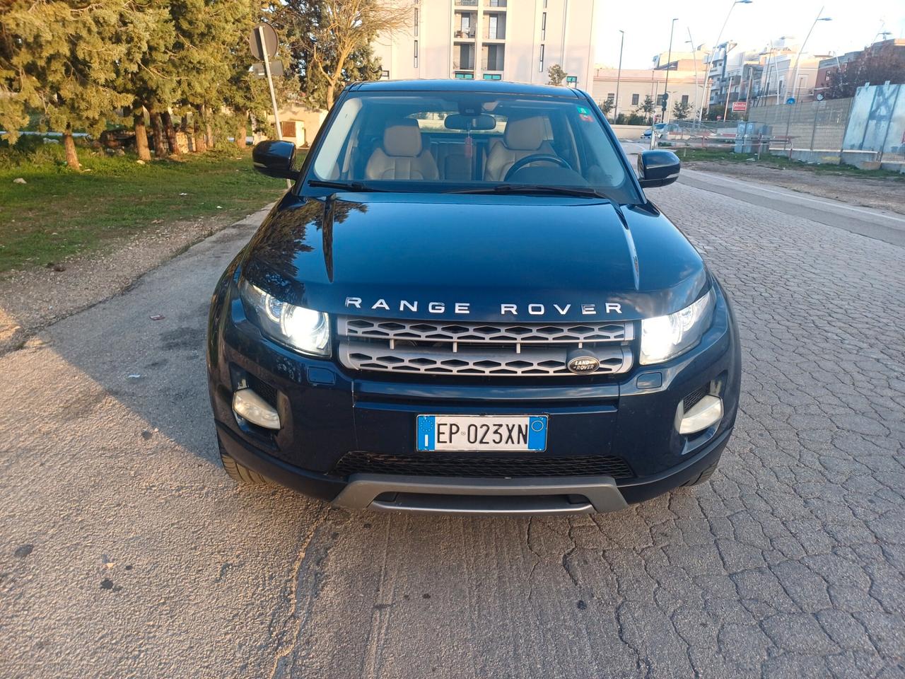 Land Rover Range Evoque 2.2 Sd4 5p. Dynamic Limited Edition