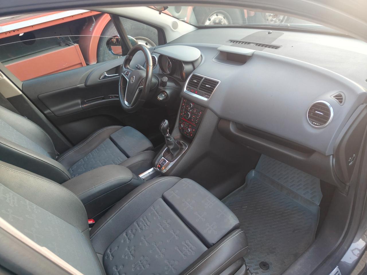Opel Meriva 1.4i Elective
