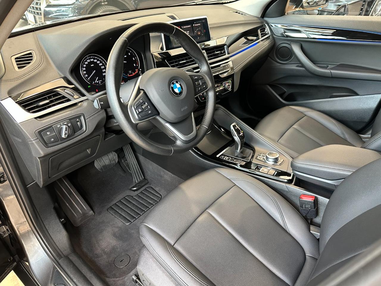 BMW X2 sdrive18d Business X Auto - LED-18"-Navi PRO - IVA