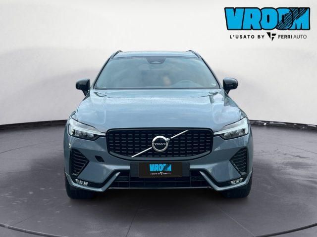 VOLVO XC60 B4 (d) AWD Geartronic R-design