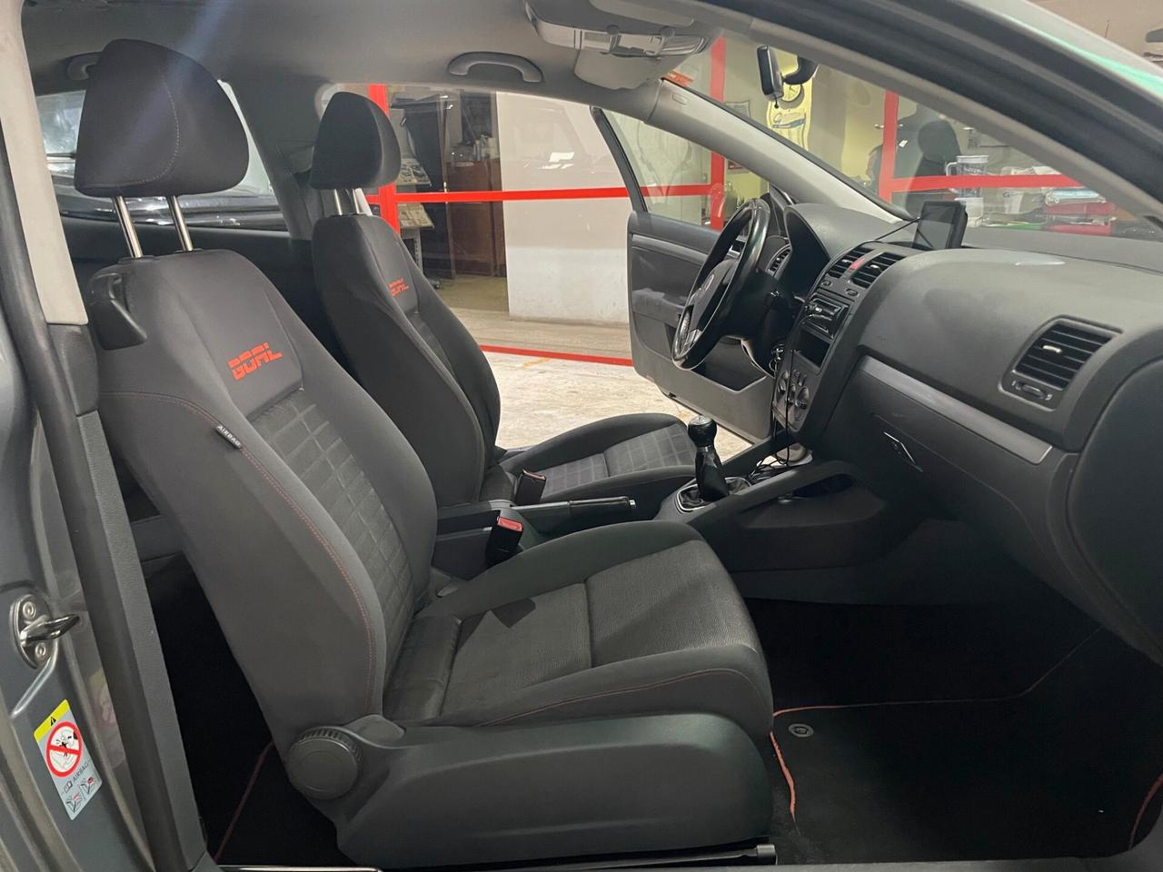 Volkswagen Golf 1.6 3p. Comfortline BiFuel G