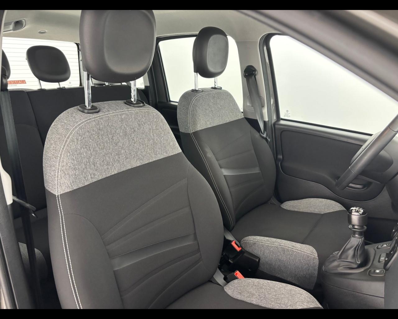 FIAT Panda 1.0 firefly hybrid City Cross s&s 70cv 5p.ti