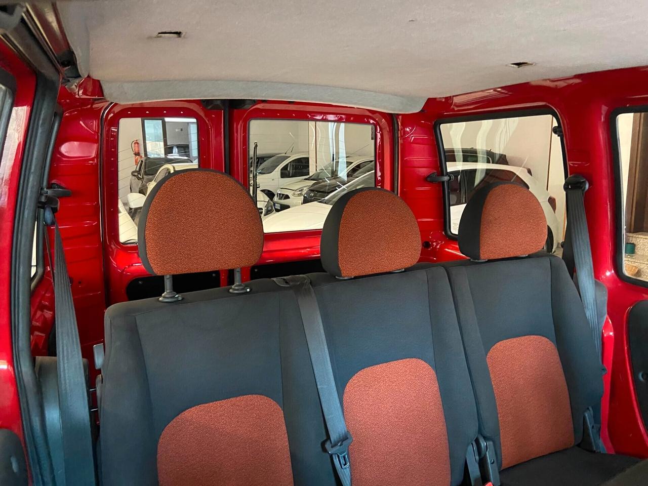 Fiat Doblò 1.9 MJT 105 CV Dynamic - Autocarro 5 posti