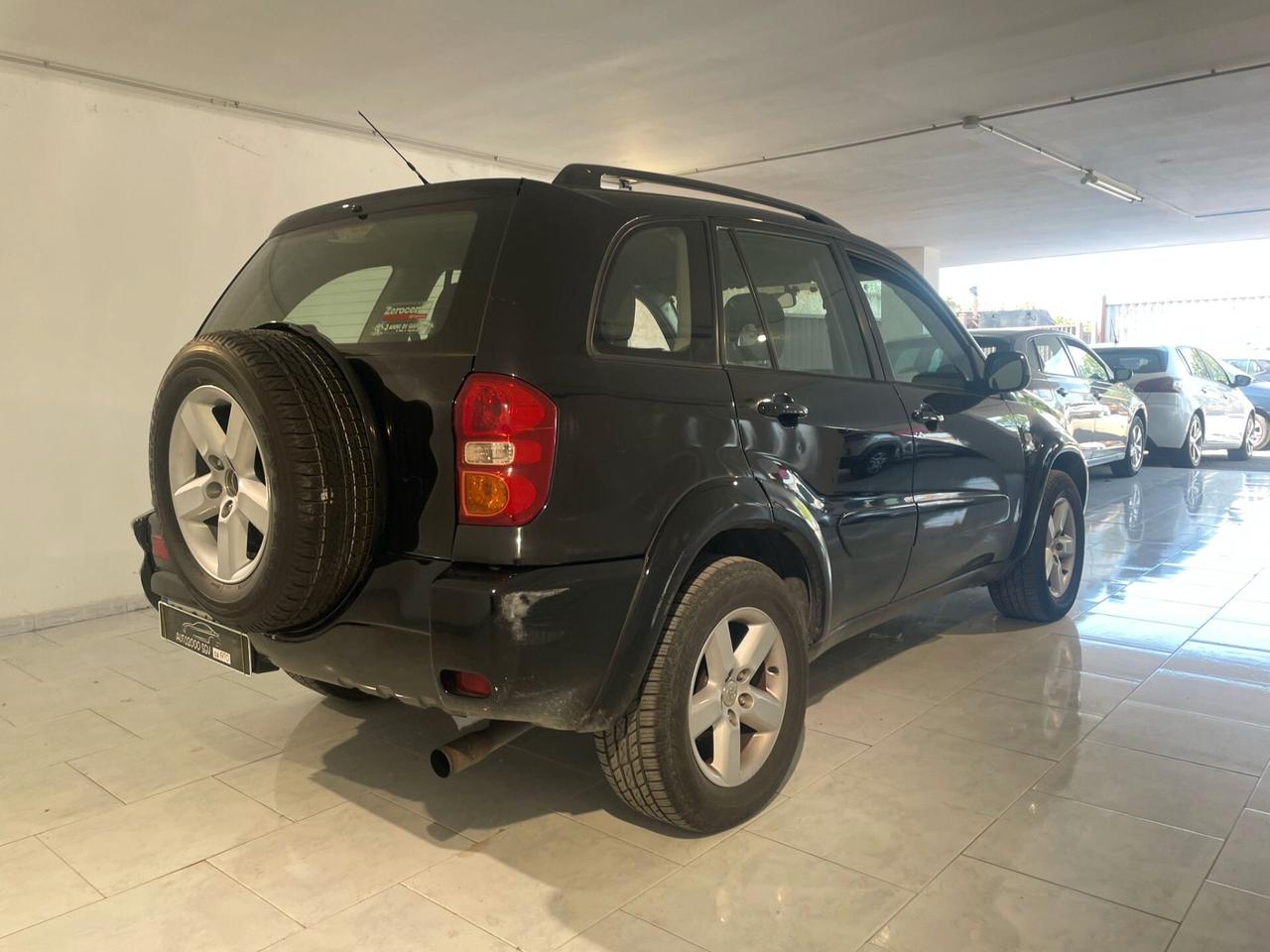 Toyota RAV 4 2.0 Tdi D-4D cat 5 porte Sol