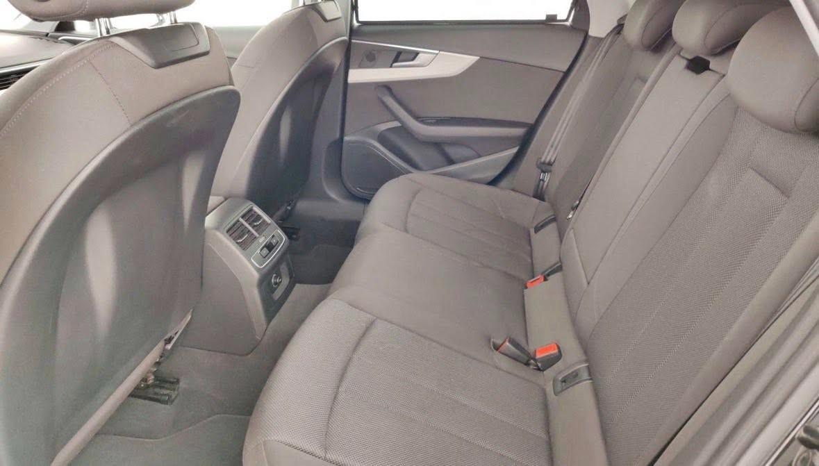 Audi A4 Avant 40 g-tron S tronic