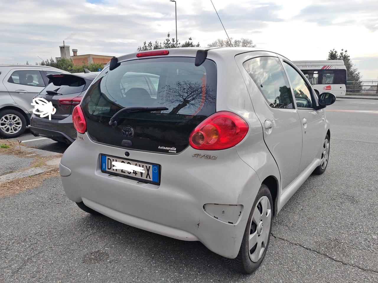 Toyota Aygo 1.0 12V VVT-i 5 porte Blue