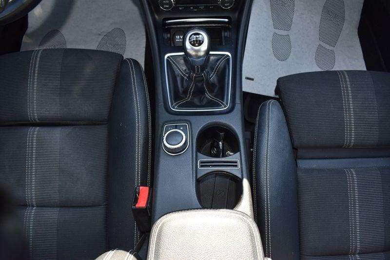 Mercedes-Benz GLA GLA 200 d Sport