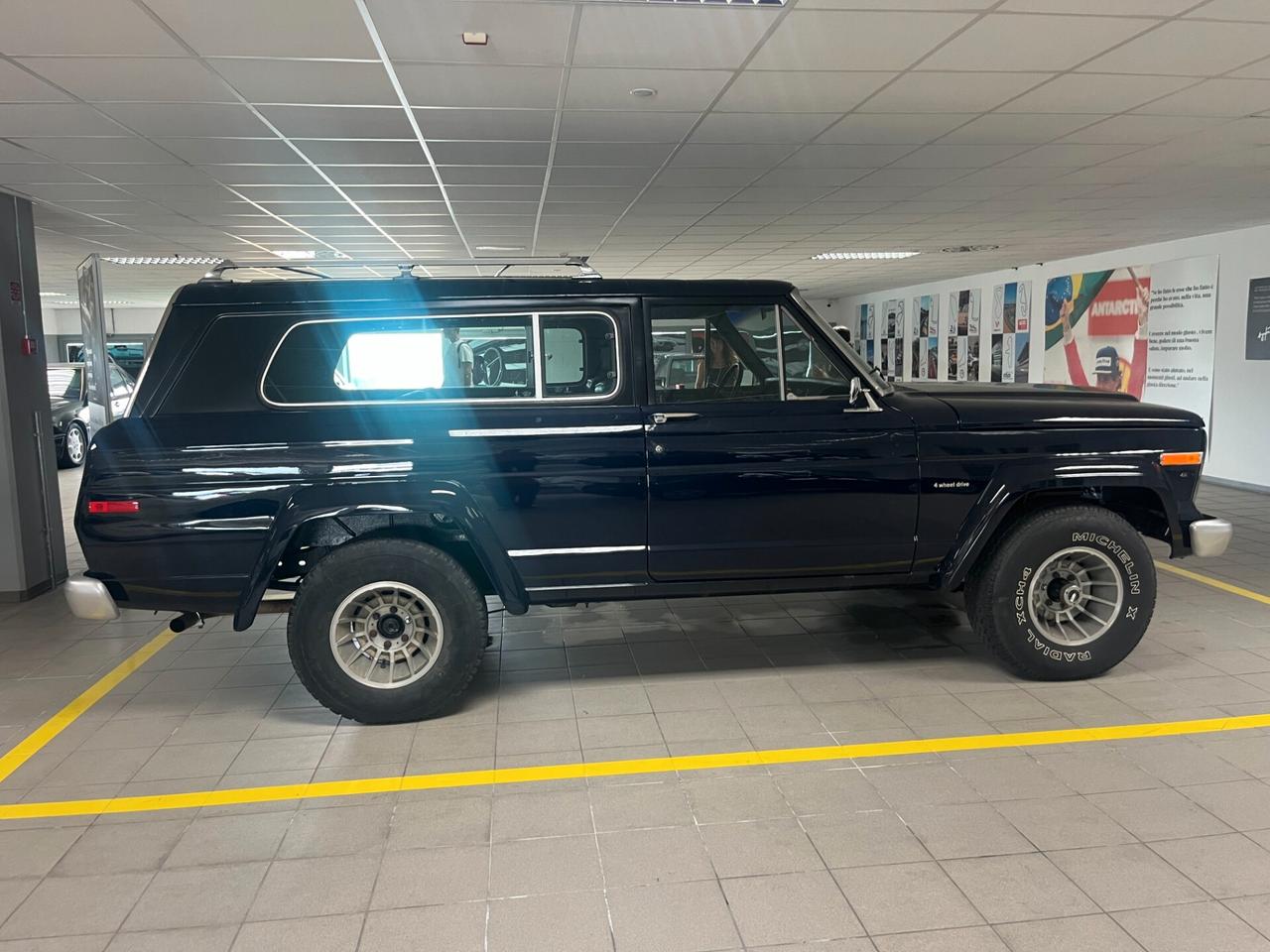 Jeep Cherokee 5.9 V8