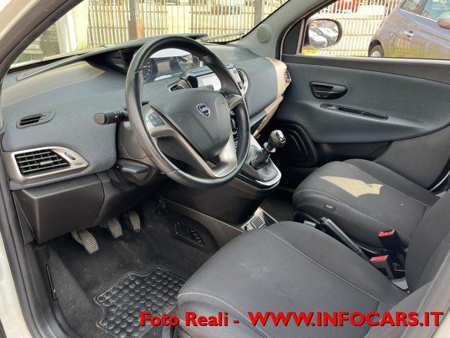 LANCIA Ypsilon 1.0 FireFly 5 porte S&S Hybrid Gold PROMO !!