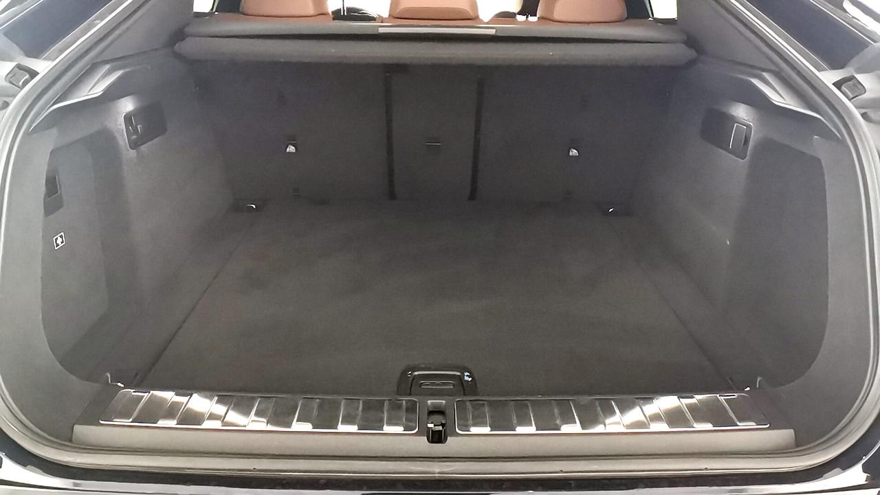 BMW X6 G06-F96 - X6 xdrive40d mhev 48V Msport auto