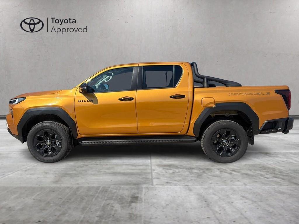 Toyota Hilux 2.8 d-4d 48V double cab Invincible auto
