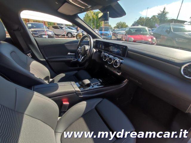 MERCEDES-BENZ CLA 200 d Automatic Shooting Brake Sport