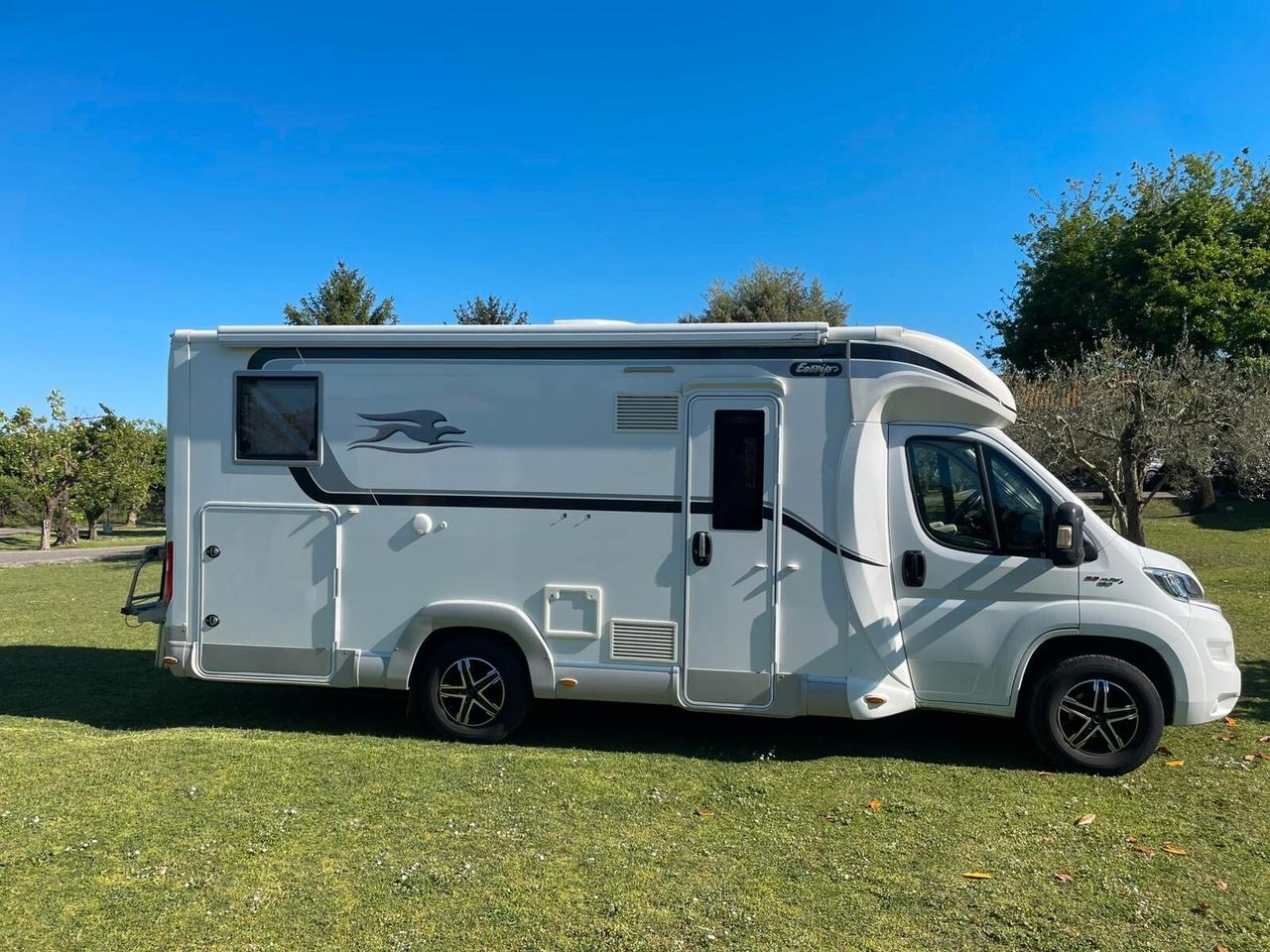 Camper Laika Semintegrale EcoVip 109 2019 CONDIZIONI ECCELLENTI