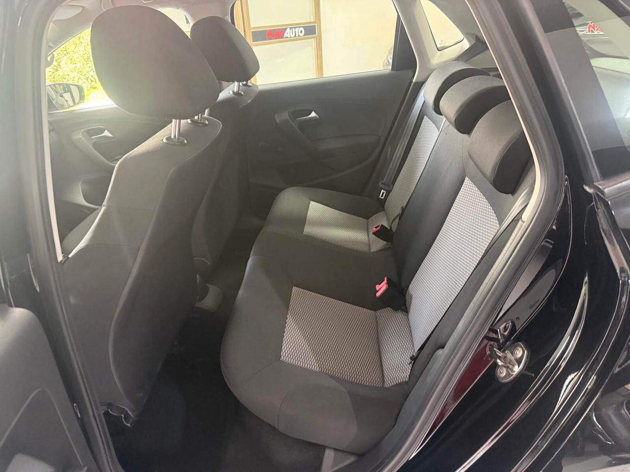 Volkswagen Polo 1.2 TDI 75CV 2012