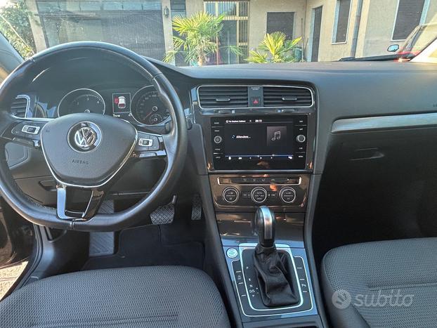 Golf 2.0 150cv dsg 12mesi garanzia