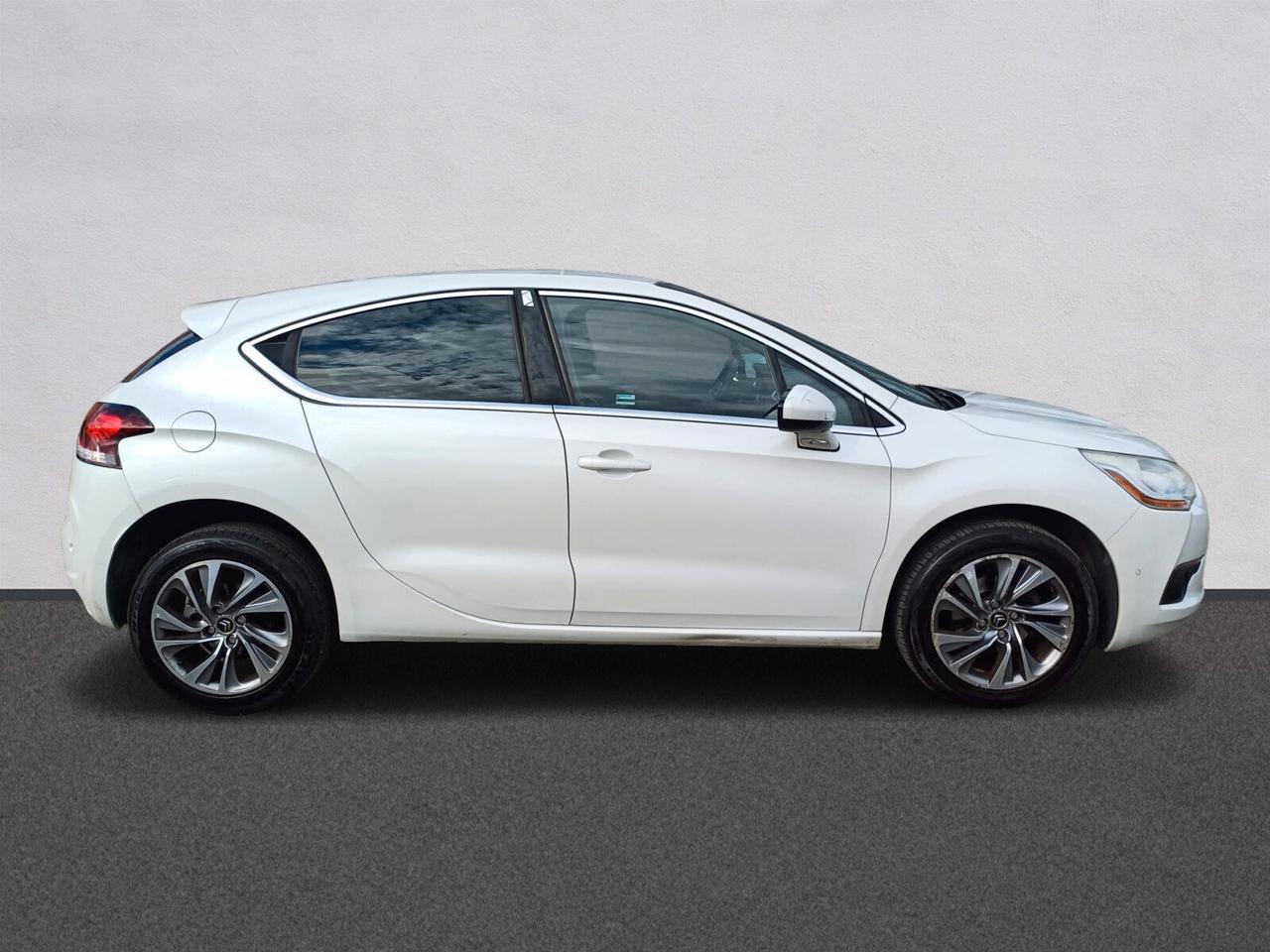Ds DS4 DS 4 1.6 e-HDi 110 airdream CMP6 Chic
